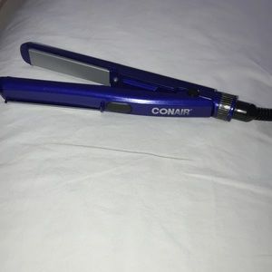 Conair travel straightener